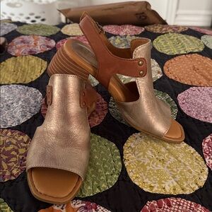 BORN women's sylvie sandals in light gold/brown 6